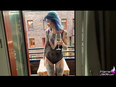 ❤️ Потрясающая Девушка Сосет с Заглотом и Страстно Ебется Под Открытым Небом ❤️ Секс у нас ❌️